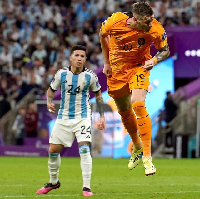 阿根廷对荷兰爆发几次冲突,阿根廷6比5荷兰冲突