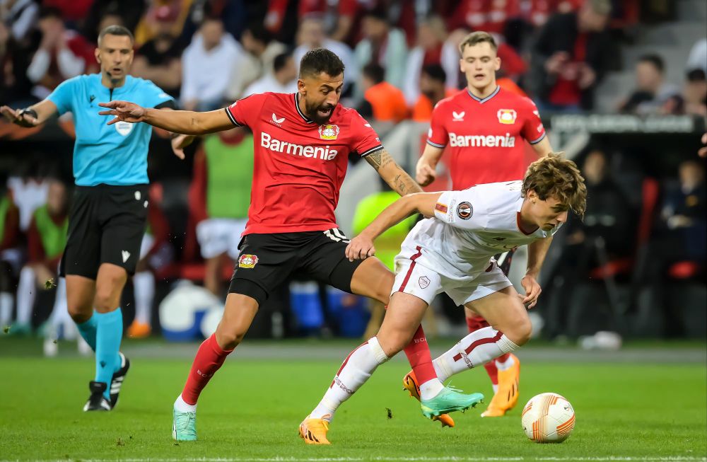 绌嗛噷灏煎ゥ榧撳姳缃楅┈鐞冨憳瑙嗛,绌嗛噷灏煎ゥ鍥為【缃楅┈杩戜袱骞寸殑鏀瑰彉