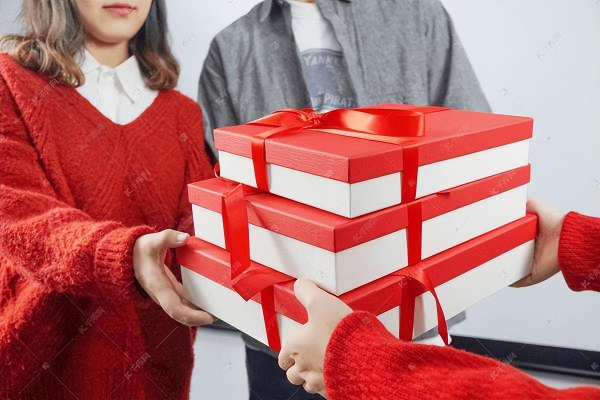 老人说：“六物不外送，财旺家运顺”，哪六件东西送人不吉利呢？