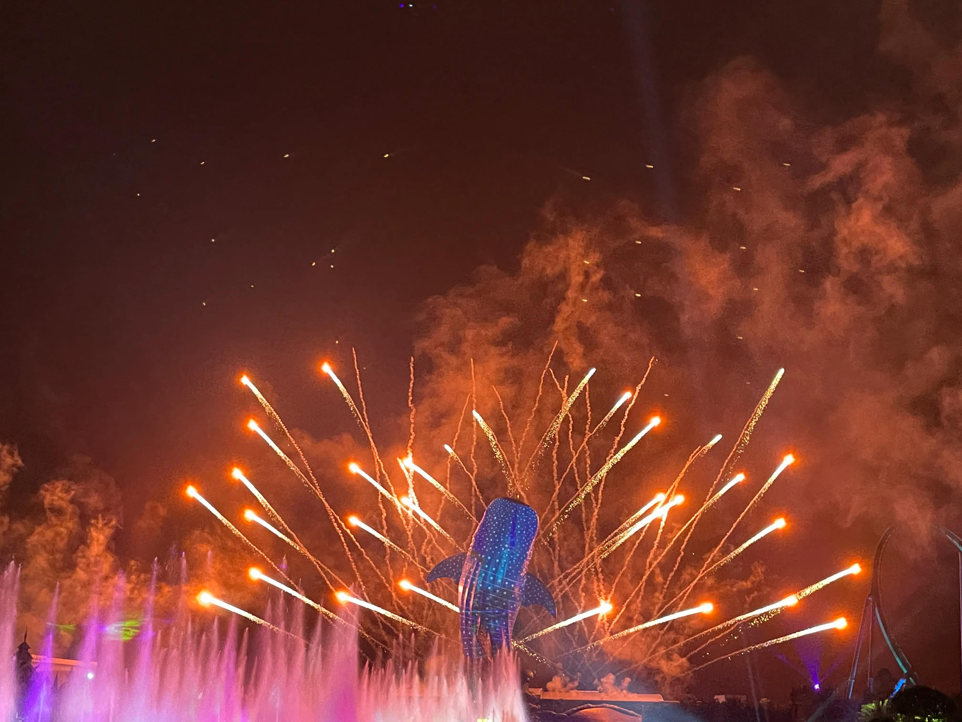 鐝犳捣闀块殕閲庣敓鍔ㄧ墿鍥拰娴锋磱鐜嬪浗,鐝犳捣闀块殕娴锋磱鐜嬪浗涓庨噹鐢熷姩鐗╁洯