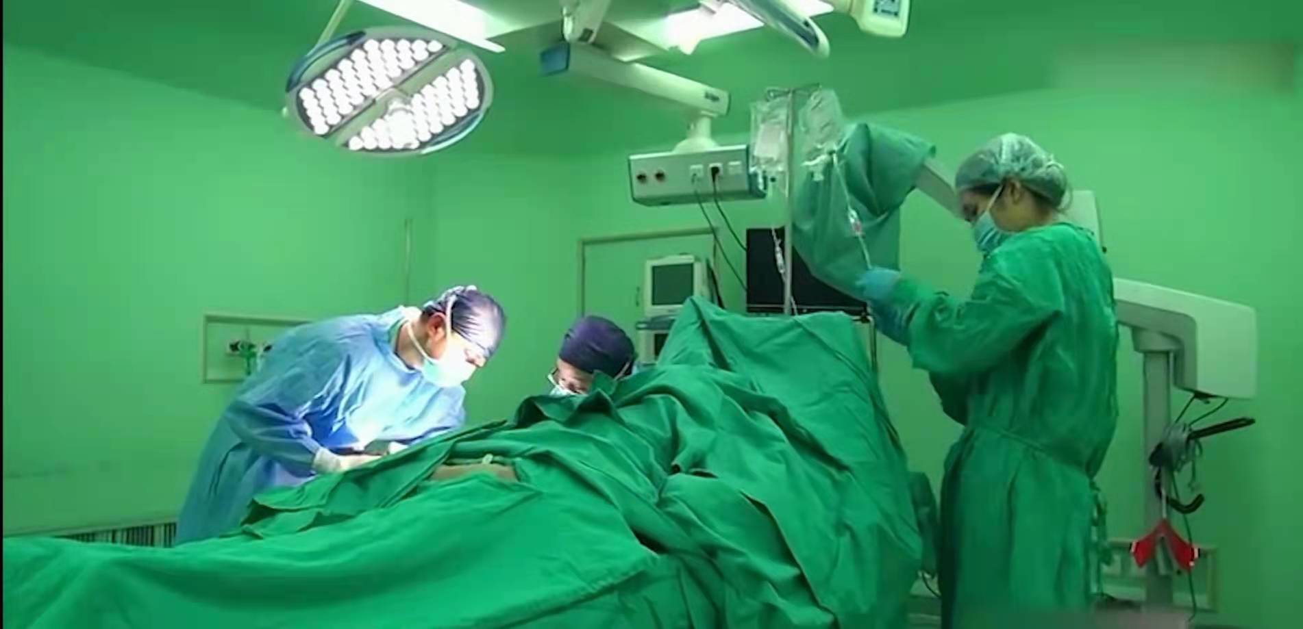 29岁工人手掌被千斤顶,工人手掌遭千斤顶砸碎后续