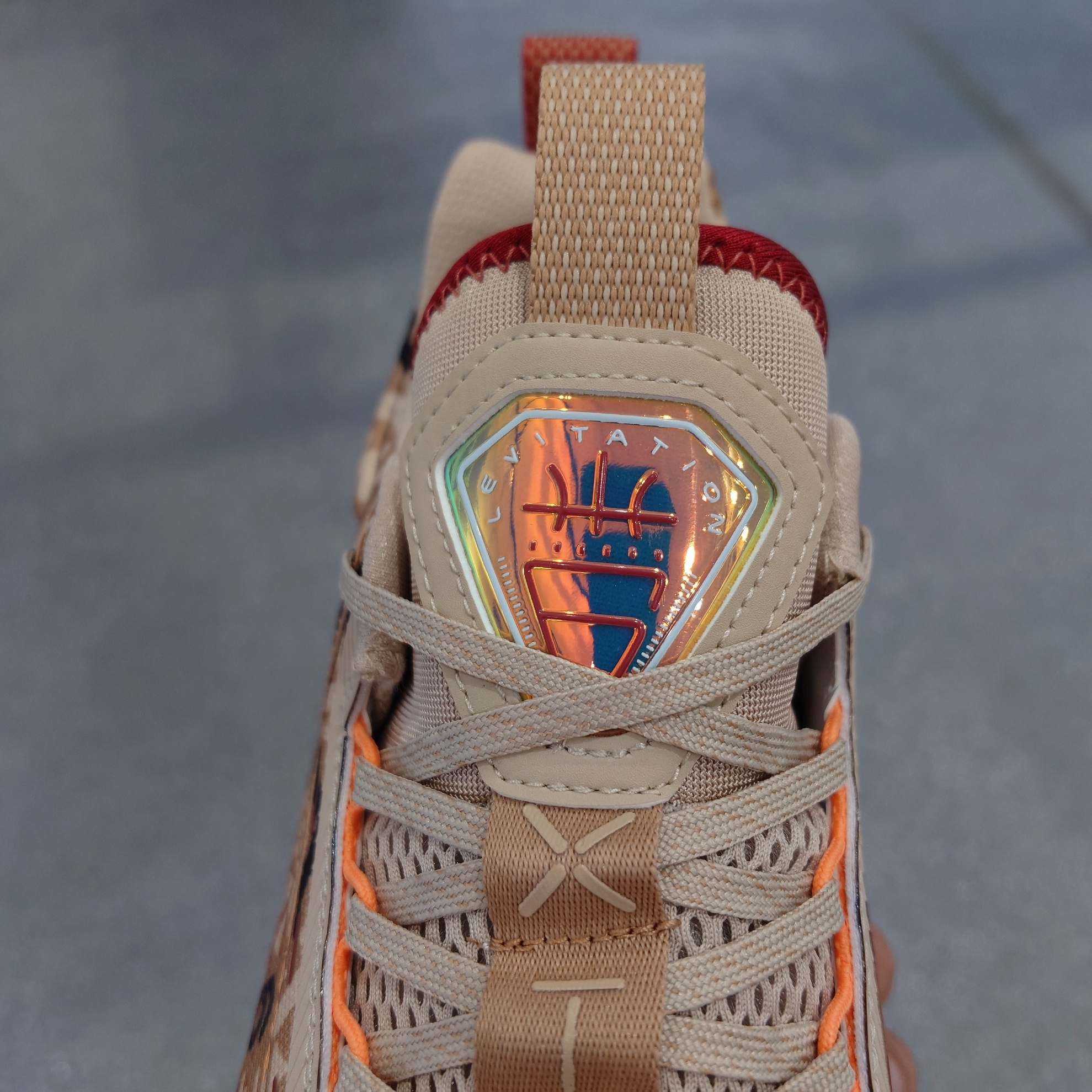 特步游云六代篮球鞋斜扣,特步篮球鞋游云1代