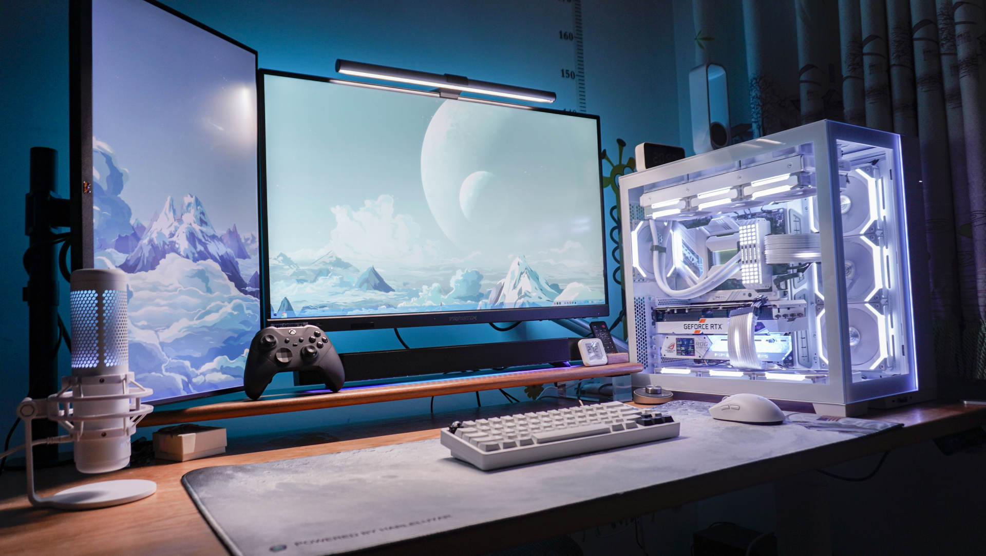 白色主题硬件及桌搭分享