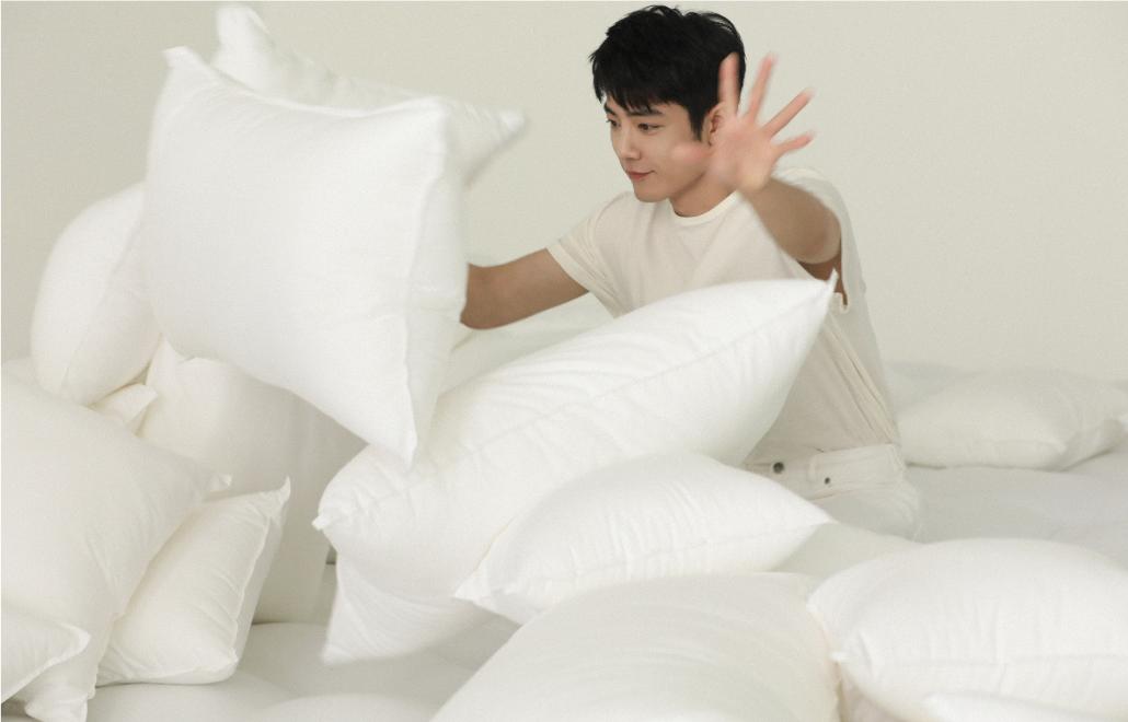 买肖战产品送一博海报,买肖战东西