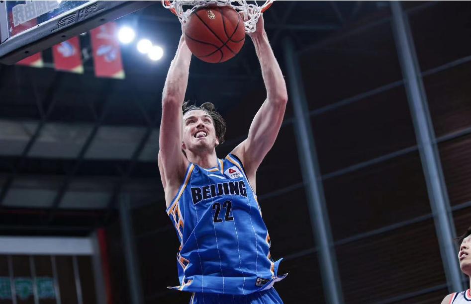 这8点，北京男篮的问题，终于被分析了个透彻