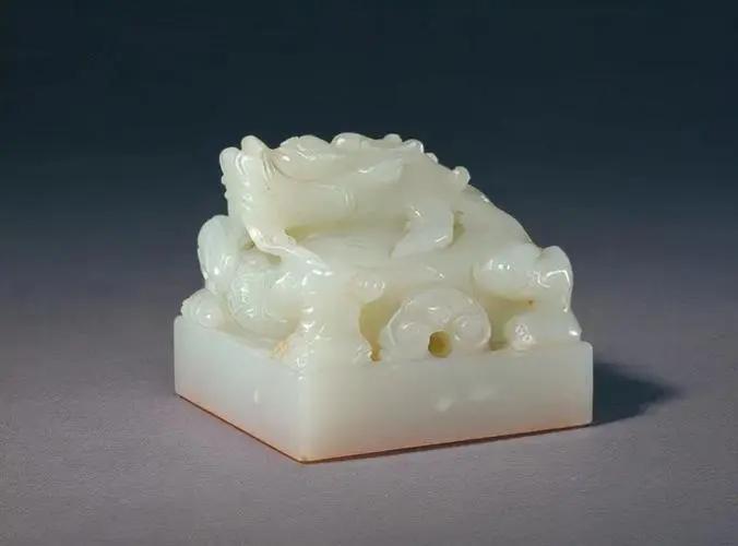 毛主席宴请末代皇帝溥仪，问溥仪传国玉玺哪去了？