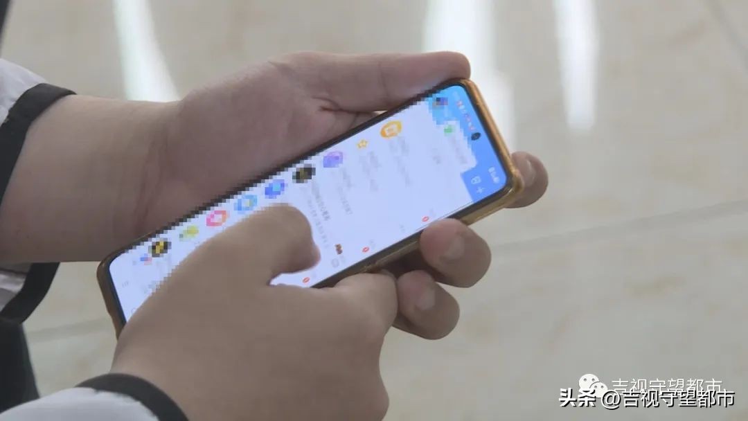 轻信投资高回报女子被骗30万元,熟人以放贷为由诈骗案例