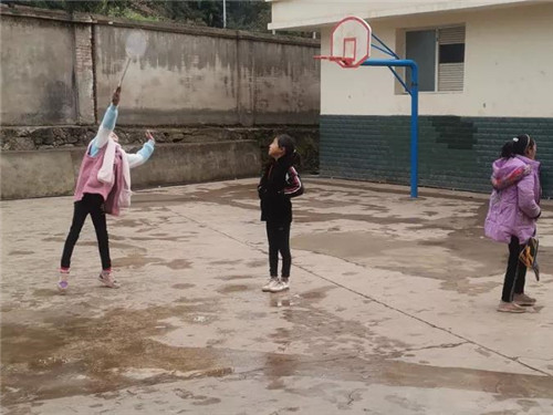 为中国足球梦想助力,为农村孩子筑梦爱心公益活动