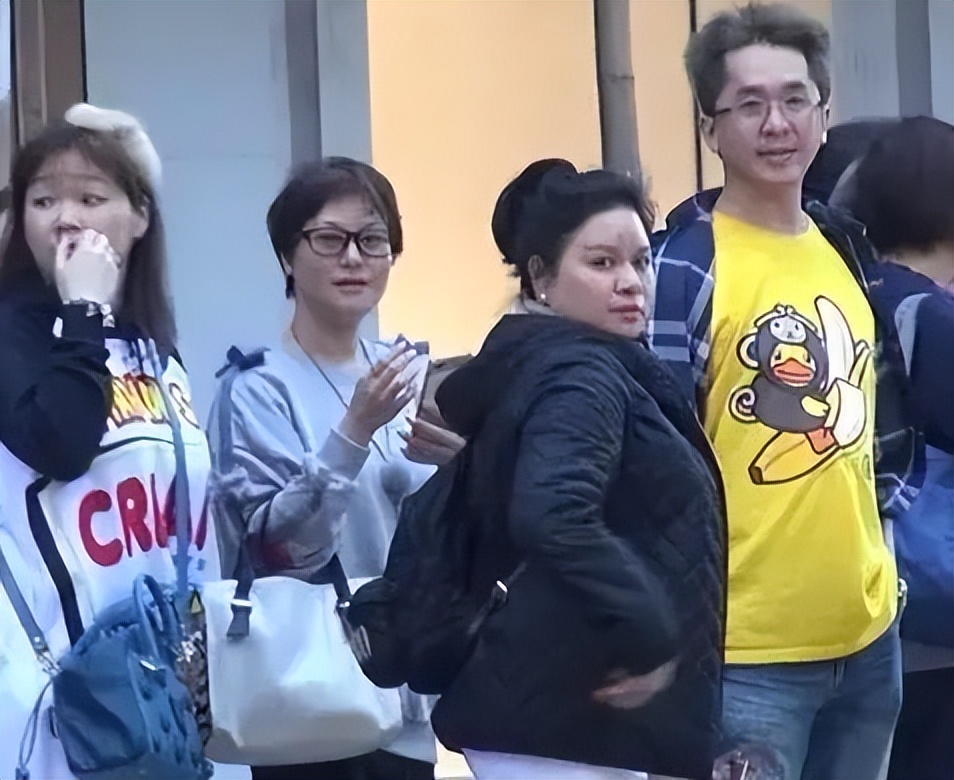 59岁香港男星被爆出轨,香港男星三大渣男