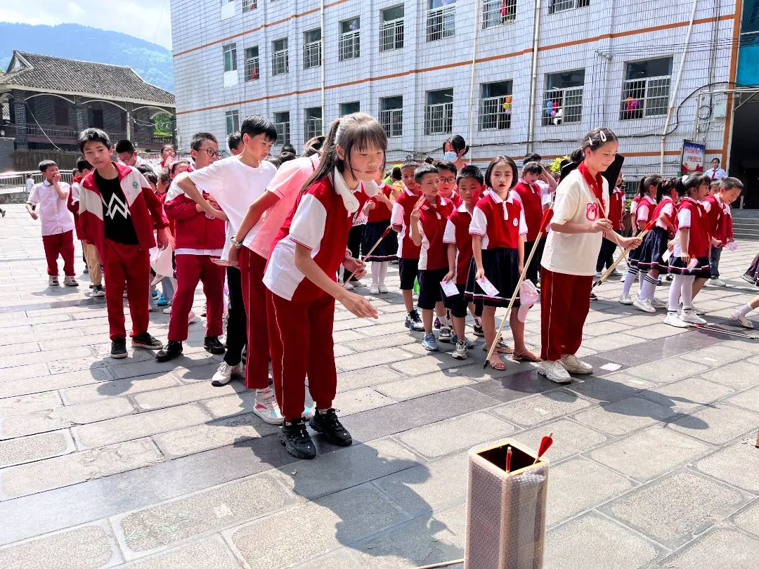 萌娃欢乐多幼儿舞蹈,小朋友最期待的六一儿童节