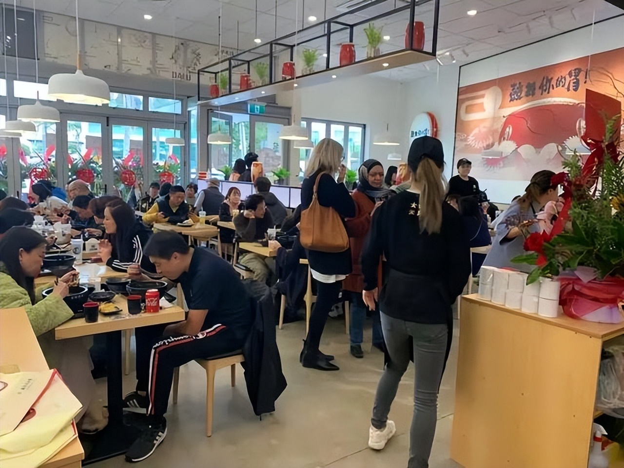 大鼓米线海外加盟店,大鼓米线官网