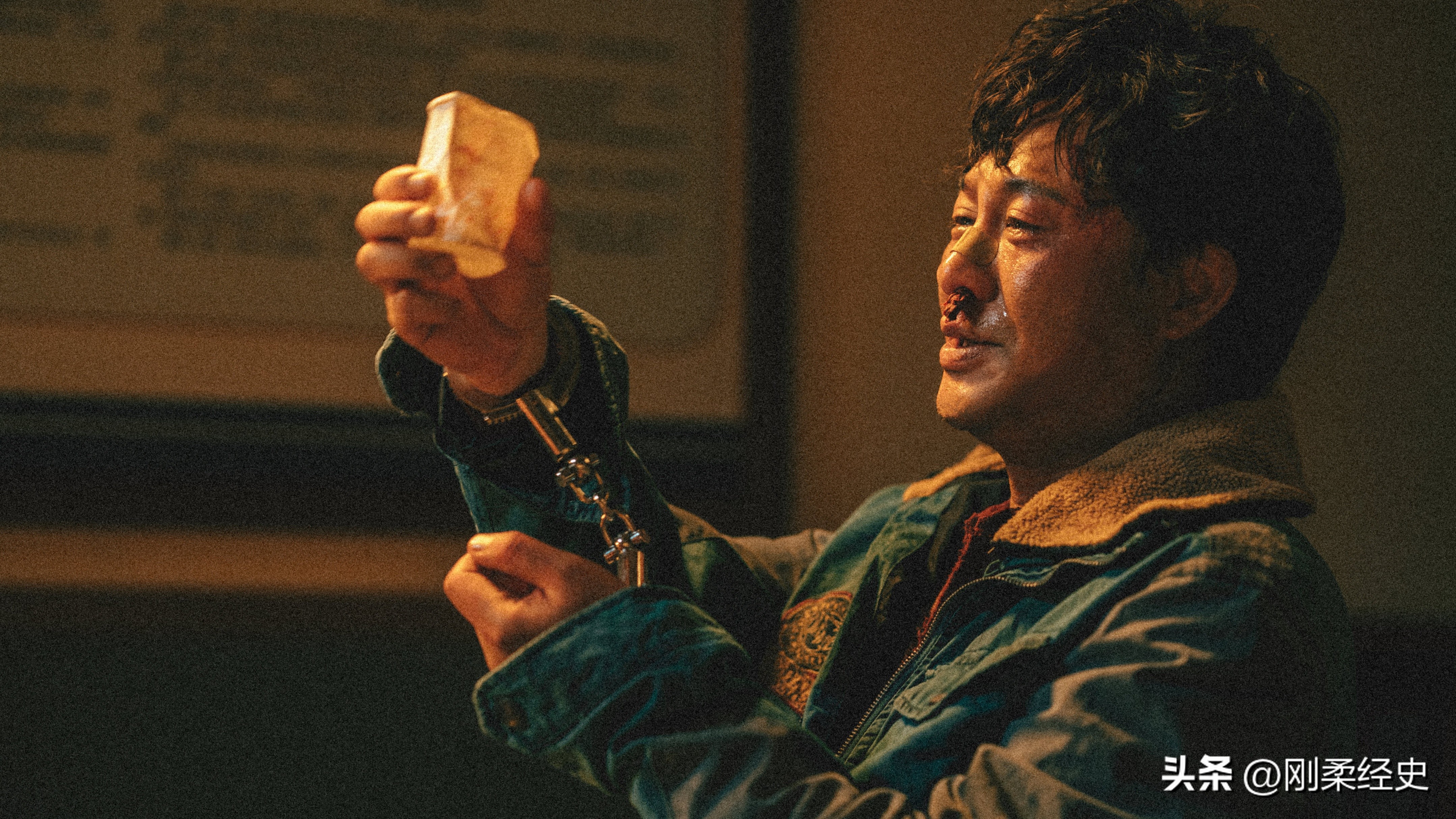 狂飙经不起推敲,狂飙不能看吗