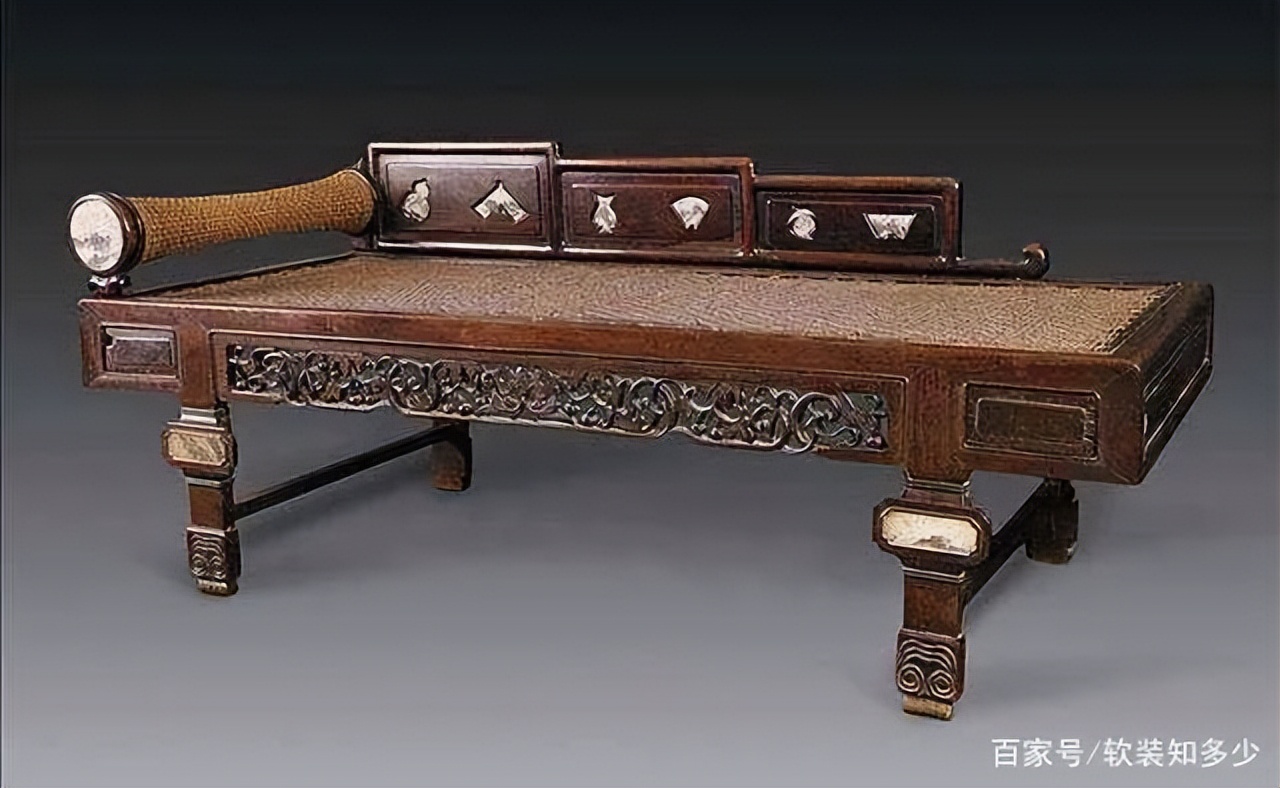 你家坐的沙发，可能就是这个“宇宙最强”家具小镇生产的