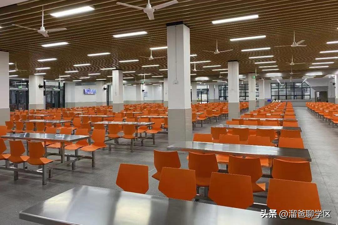 鎴愰兘涓冧腑寮曡繘澶╁簻鏂板尯,寮曡繘鎴愰兘涓冧腑澧ㄦ睜涔﹂櫌