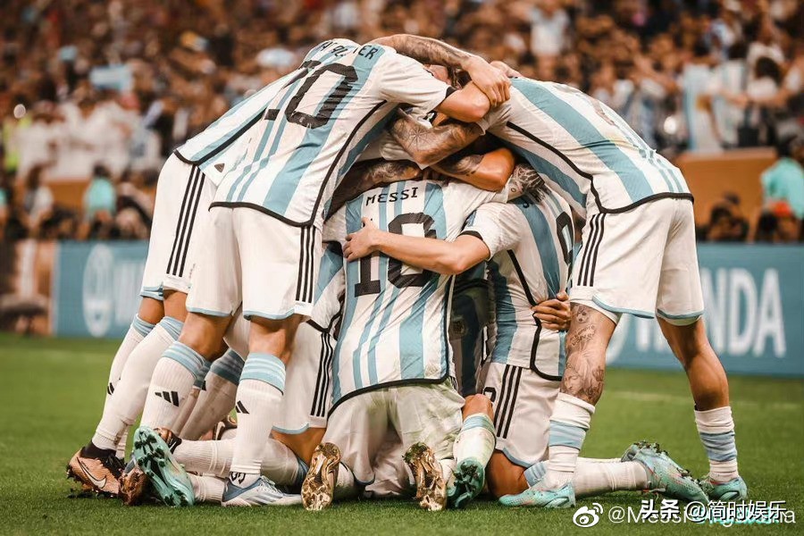 梅西圆梦了！这张图是他逐梦的故事！