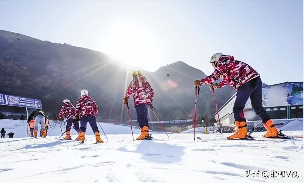 北京冬奥会有哪些活动项目,北京冬奥会点燃全球冰雪热潮