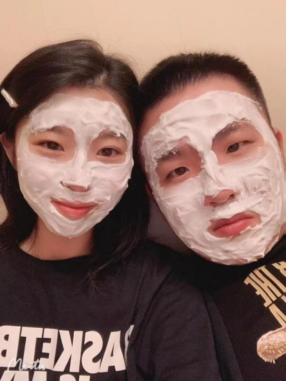 95后男子辞职创业轻松月入2万,90后边上班边创业月入5万