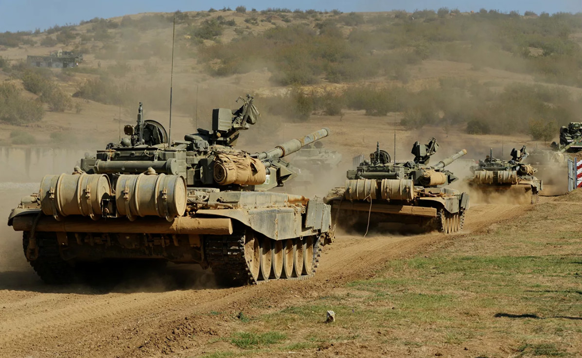 豹2坦克和俄罗斯坦克对战,豹二坦克打俄罗斯