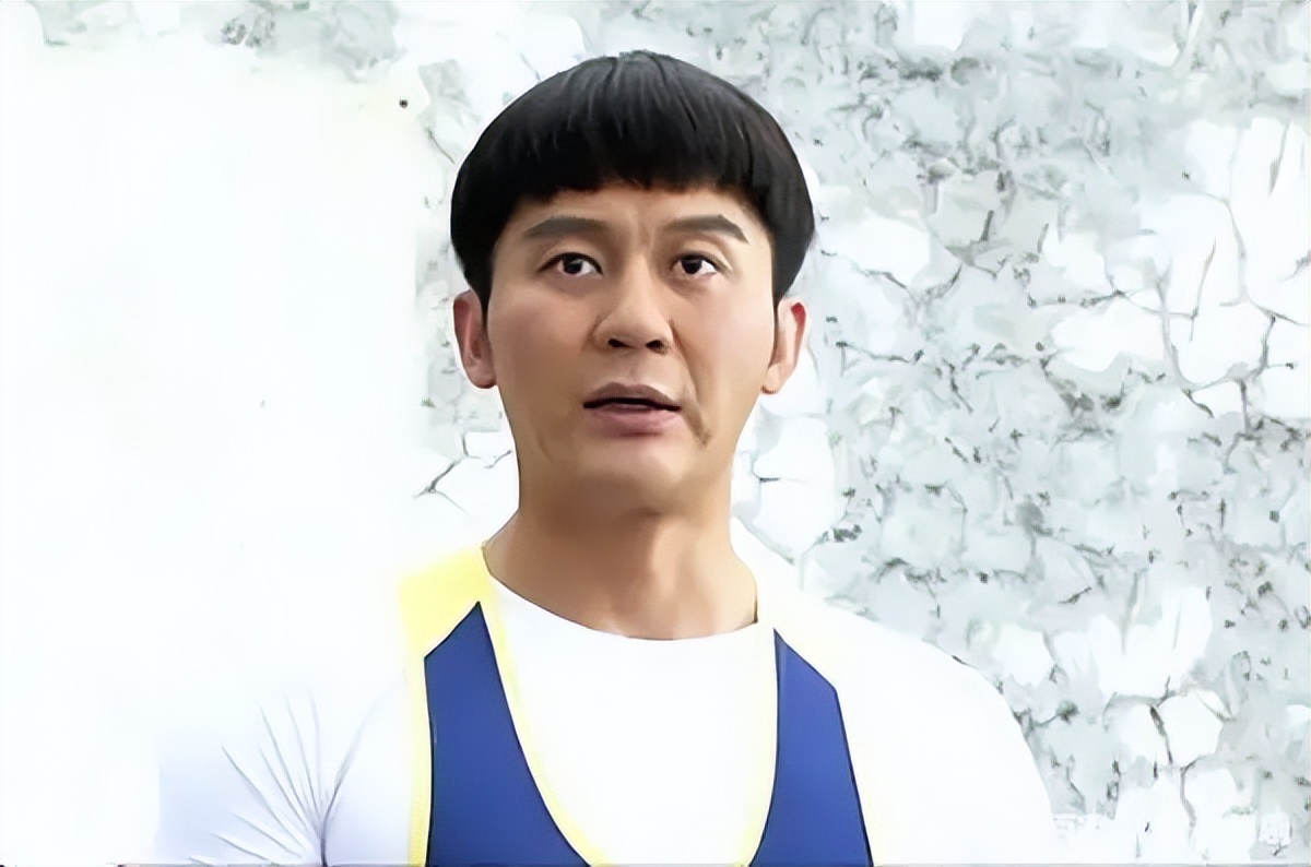 油腻、一脸褶子，这六位大龄男星非要尬演少年，求求你们放过观众