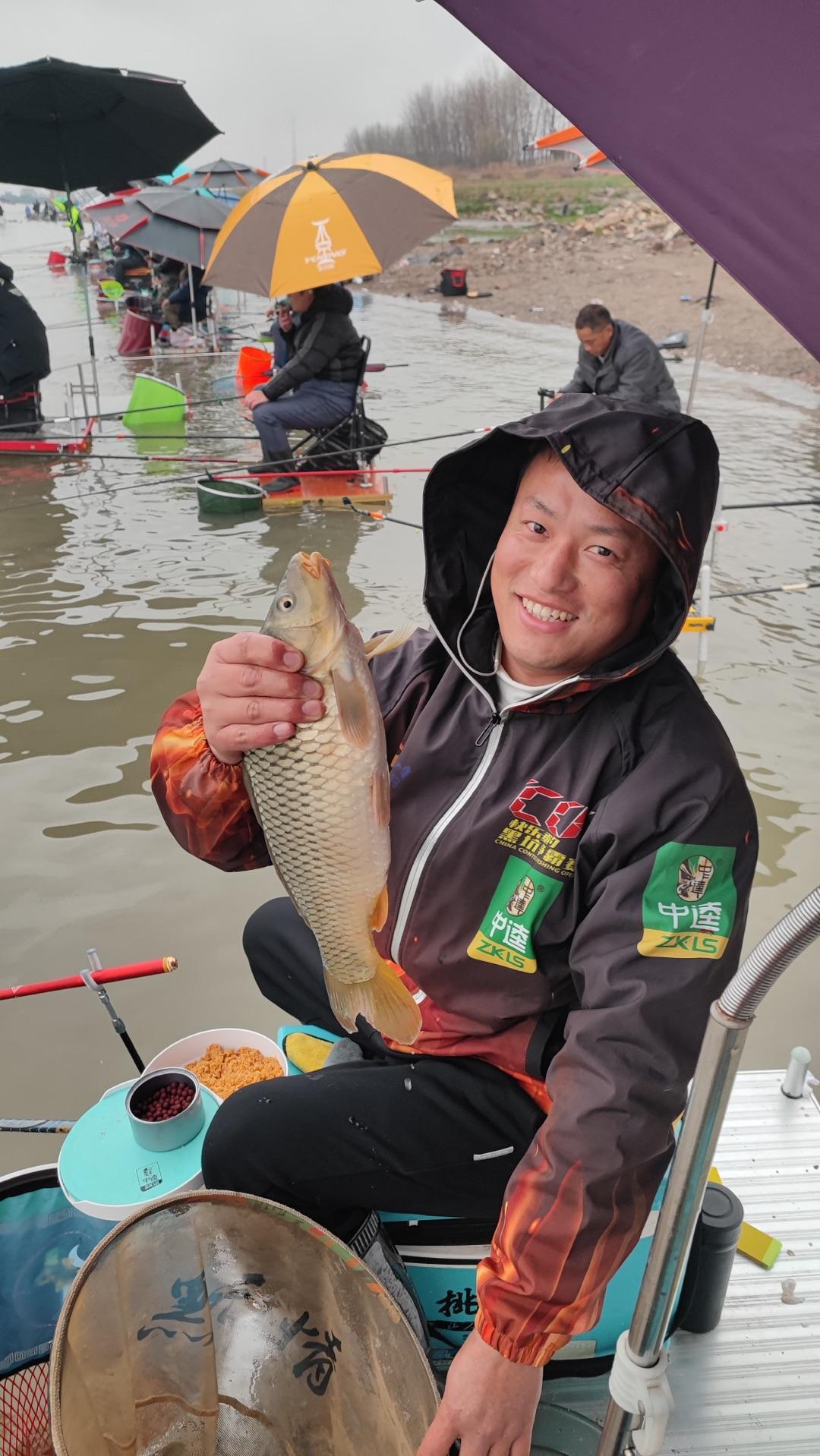 钓鱼王中逵鲜丹真实测试,中逵鲜丹怎么样