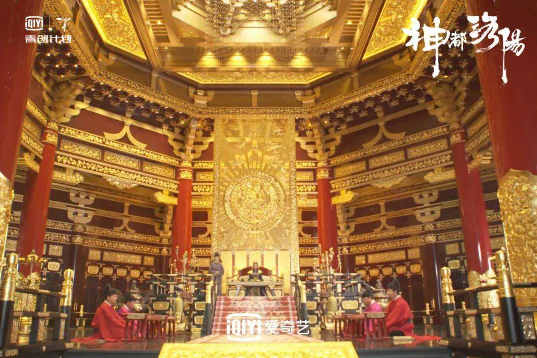 让唐三彩在线打工，华夏古城宇宙什么来头？