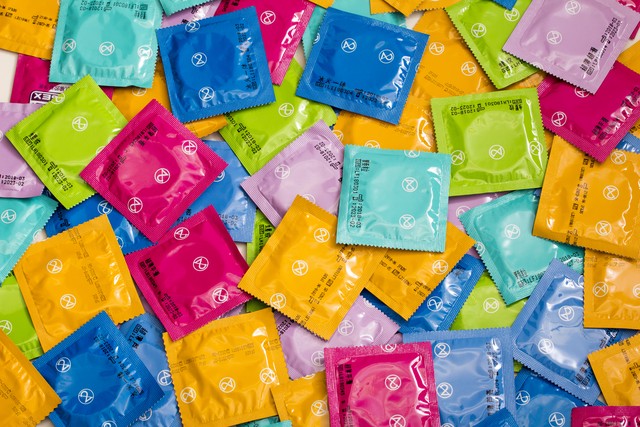 安全套的油对身体有害吗,安全套的油会产生细菌吗