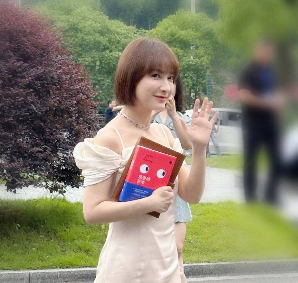 谢娜吴昕李维嘉录制新综艺是啥,谢娜李维嘉吴昕同框新综艺