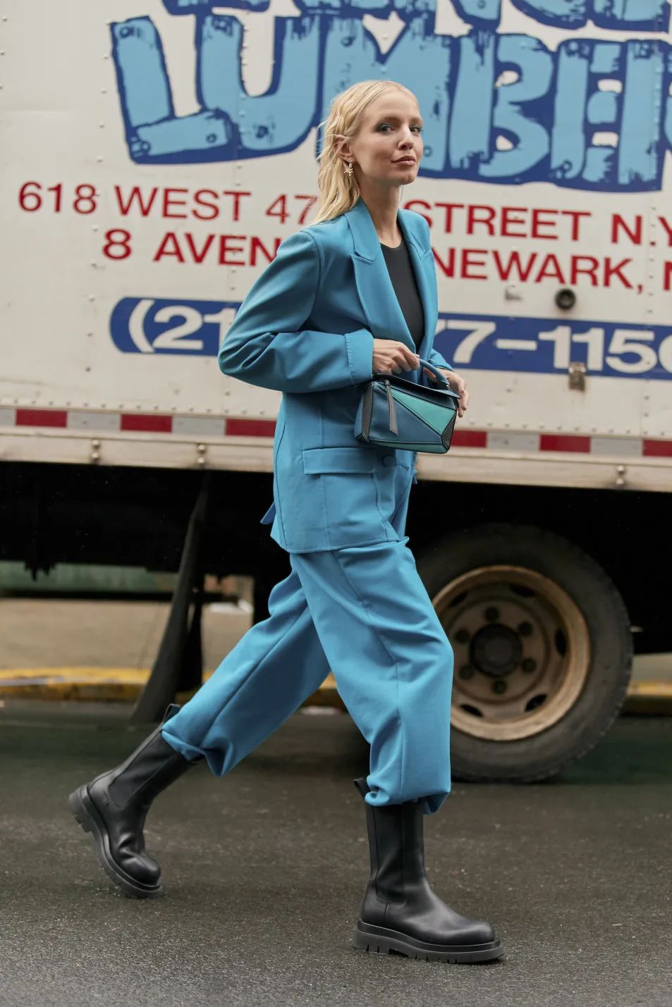 冬天不可缺少的一双小靴子,这4双鞋值得入手