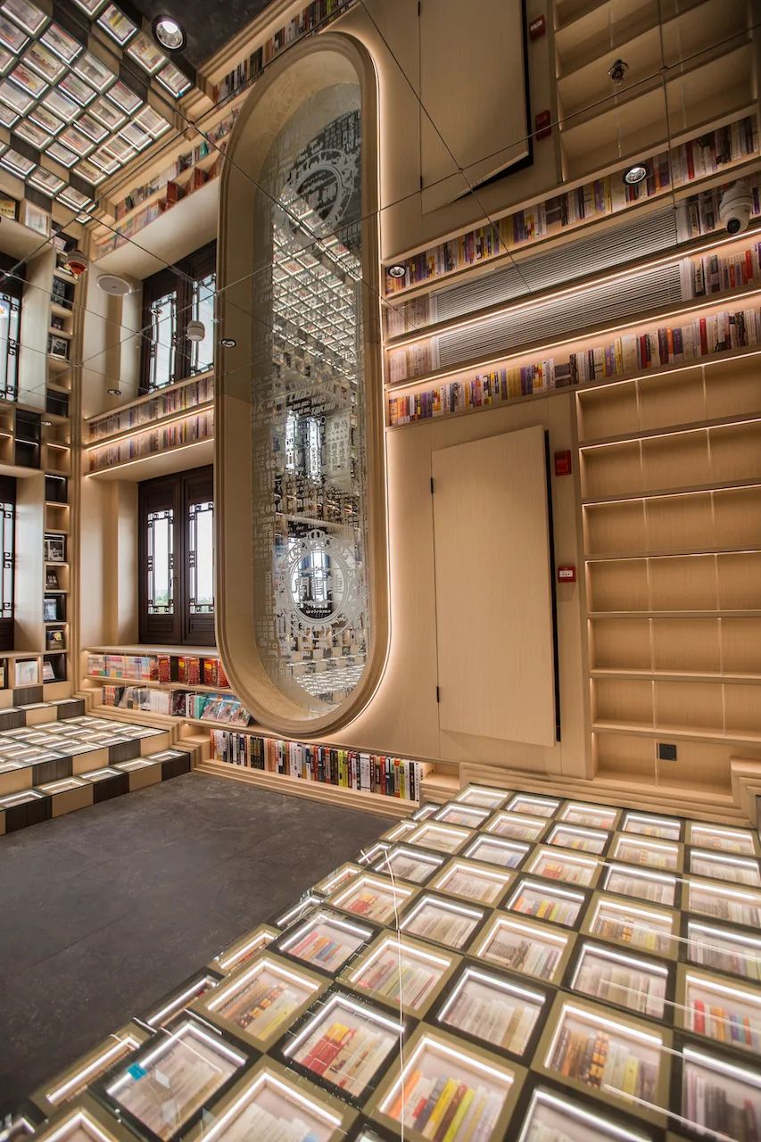 上海松弛感citywalk,淄博citywalk