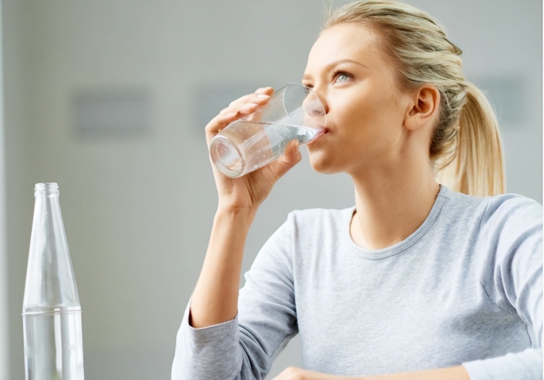 尿液柠檬黄是什么原因引起的,尿液黄泡沫多是什么原因