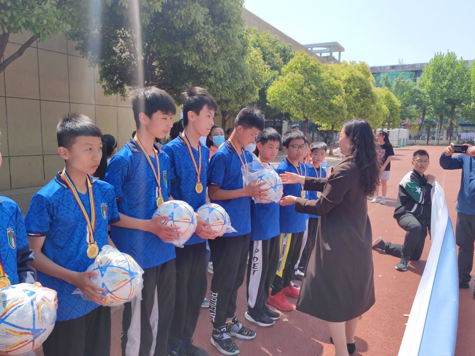 江苏省泗洪县人民路小学足球比赛,旗长杯足球比赛实验小学