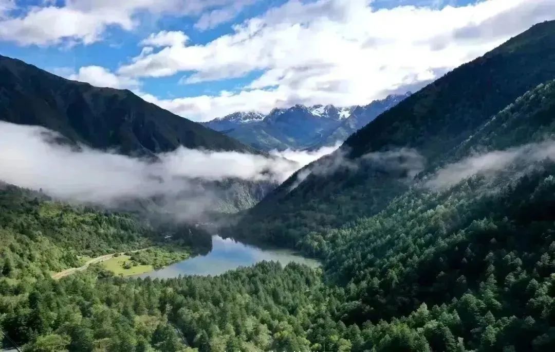 最新甘孜自驾路线三天,甘孜自驾4天路线