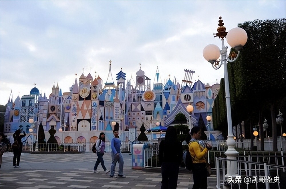 中国最赚钱的三大景区,哪些旅游景点亏本了