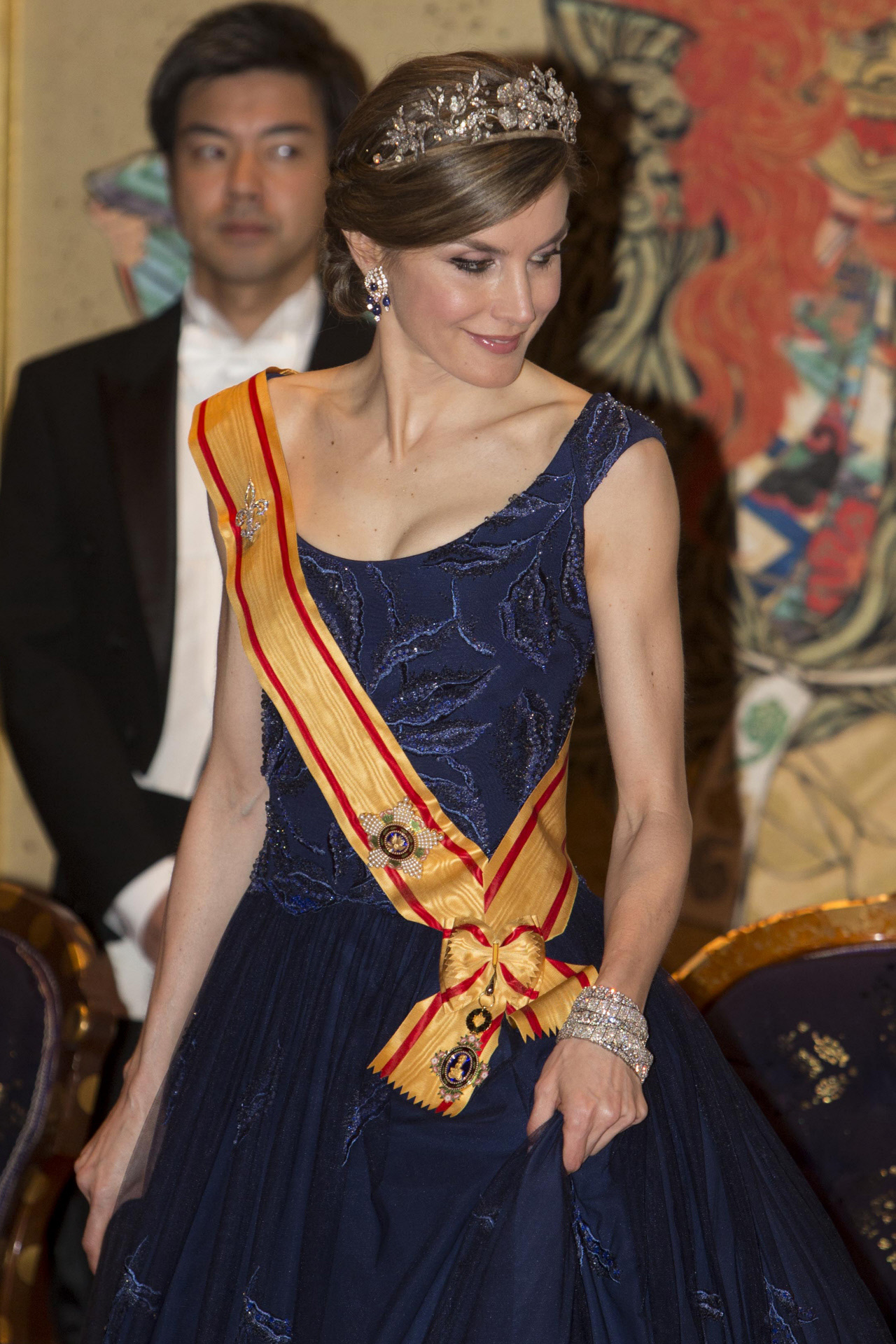 莱后德国行穿搭全记录，衣品和颜值一样飘忽不定，珠宝是最大亮点