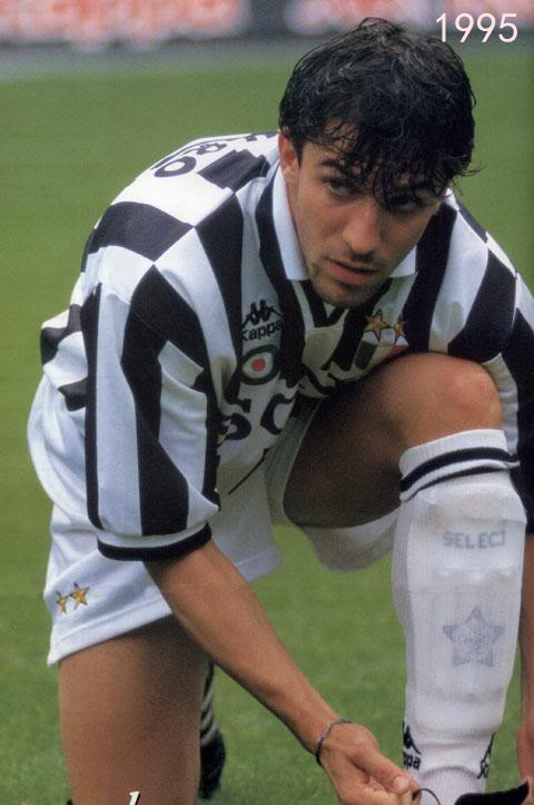 世界十大足球球星,世界足坛十大帅哥排行