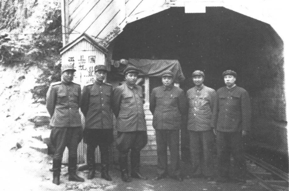 上甘岭大胜，*基伟秦**坦言：多亏了陈赓的神机妙算