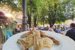 慕尼黑青岛啤酒节,拜仁慕尼黑主场安联球场