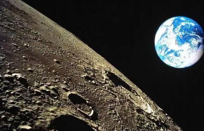 嫦娥四号月球背面有发现外星人吗,嫦娥四号拍到的月球背面珍贵影像