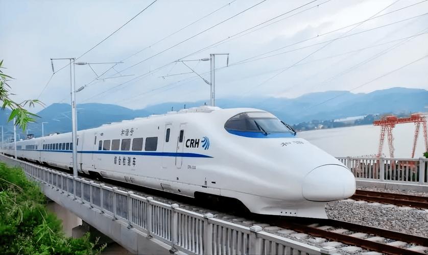 为什么现在的高铁变少了,为什么高铁老是调整