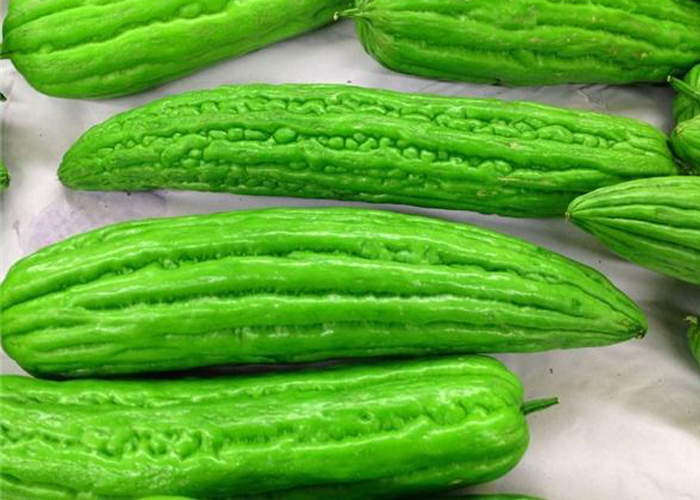 苦瓜怎么区分头尾,苦瓜的种类及功效与作用