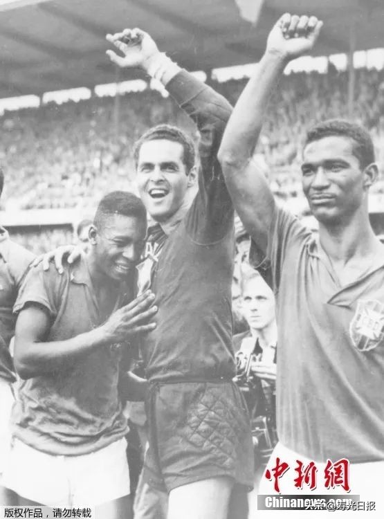 球王贝利最新消息,一代球王贝利