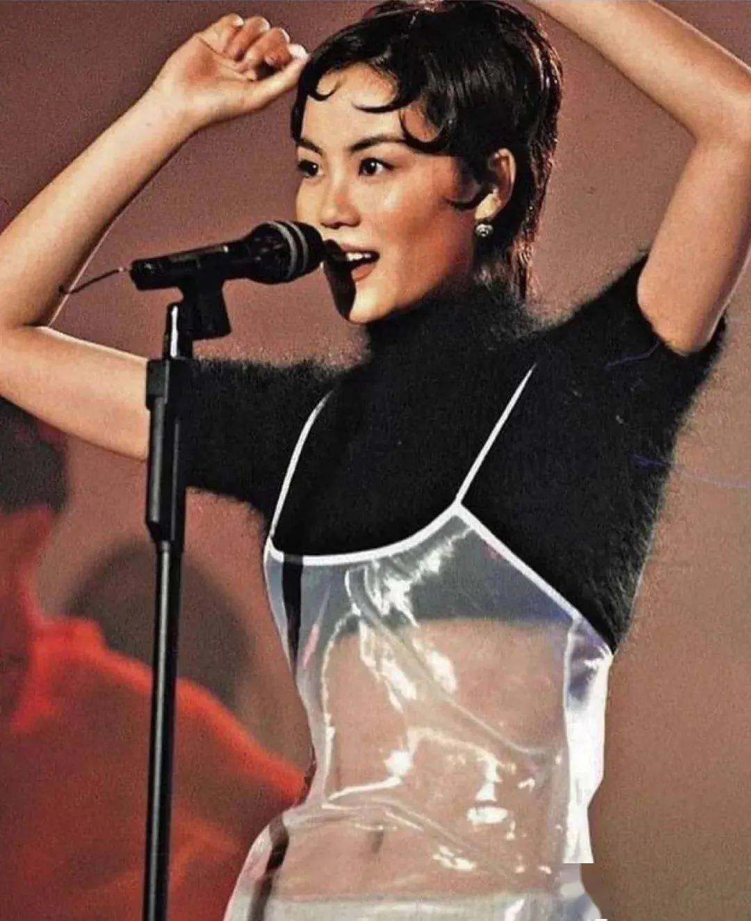 王菲谢霆锋最新状态,为什么说王菲对谢霆锋念念不忘