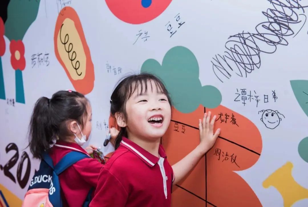 不用怀疑，美好就在幼儿园|走进万婴玩“美”童年，创“艺”成长