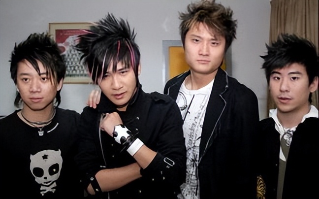 人间清醒大张伟谈青春期,大张伟年轻时的荒唐事