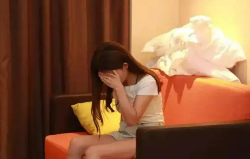 非夫妻关系异性住宾馆犯法吗,民法典非夫妻同住宾馆违法吗