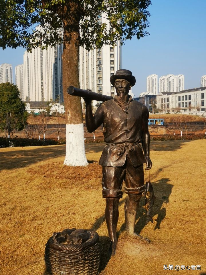 学习很苦坚持很酷毛笔字楷书,学习很苦坚持很酷的牌子