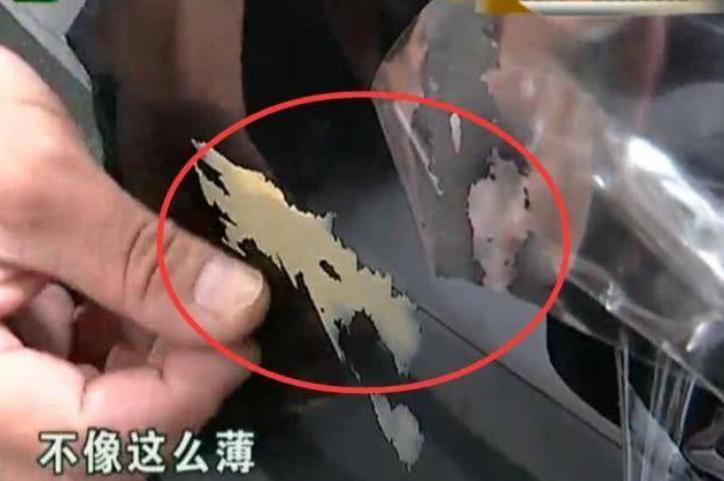 男子喜提新车回家就被撞坏后续,男子喜提新车遭人怨恨多次划伤