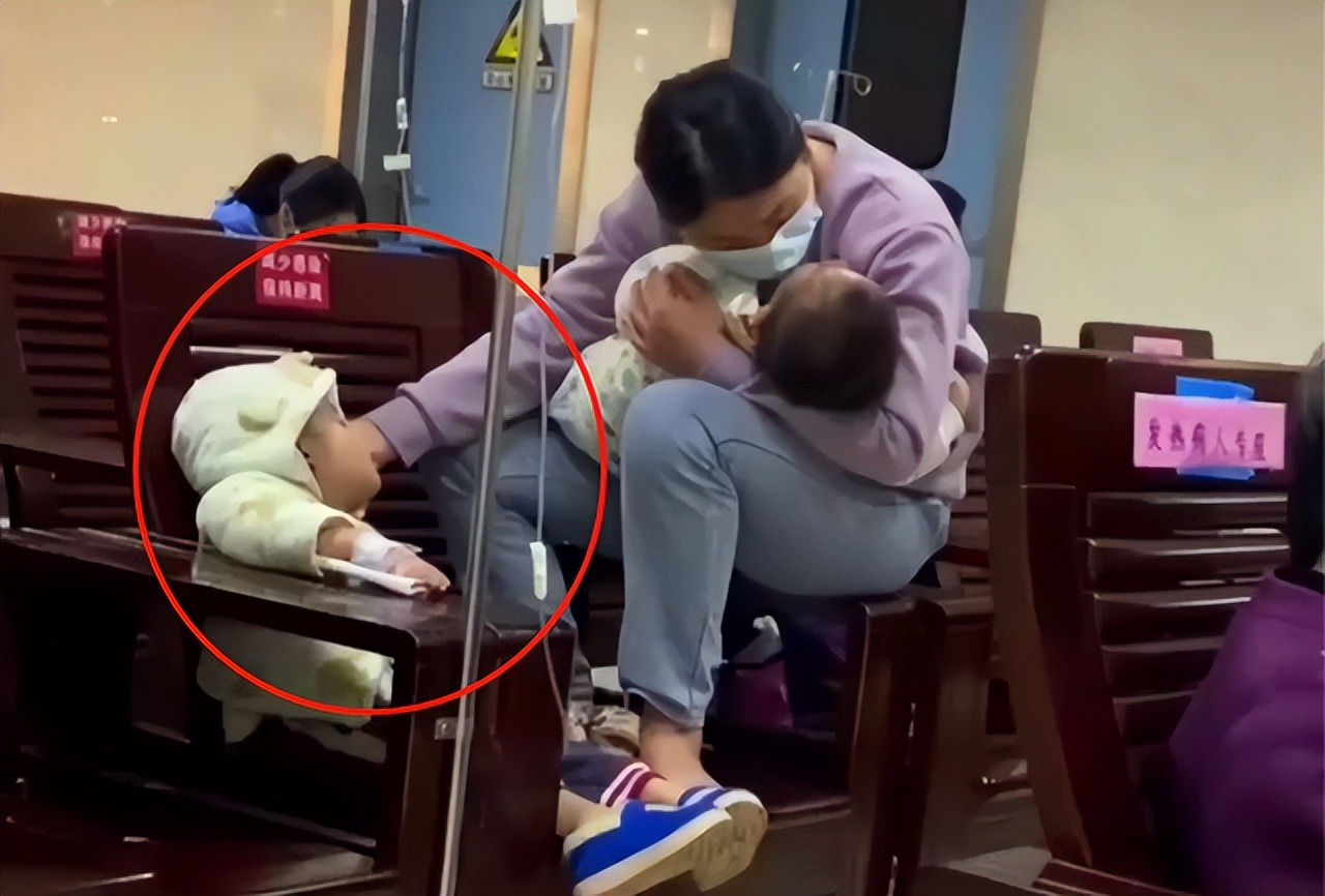 宝妈用奢侈护肤品，却给孩子喂临期奶粉，如此“差别教育”引热议