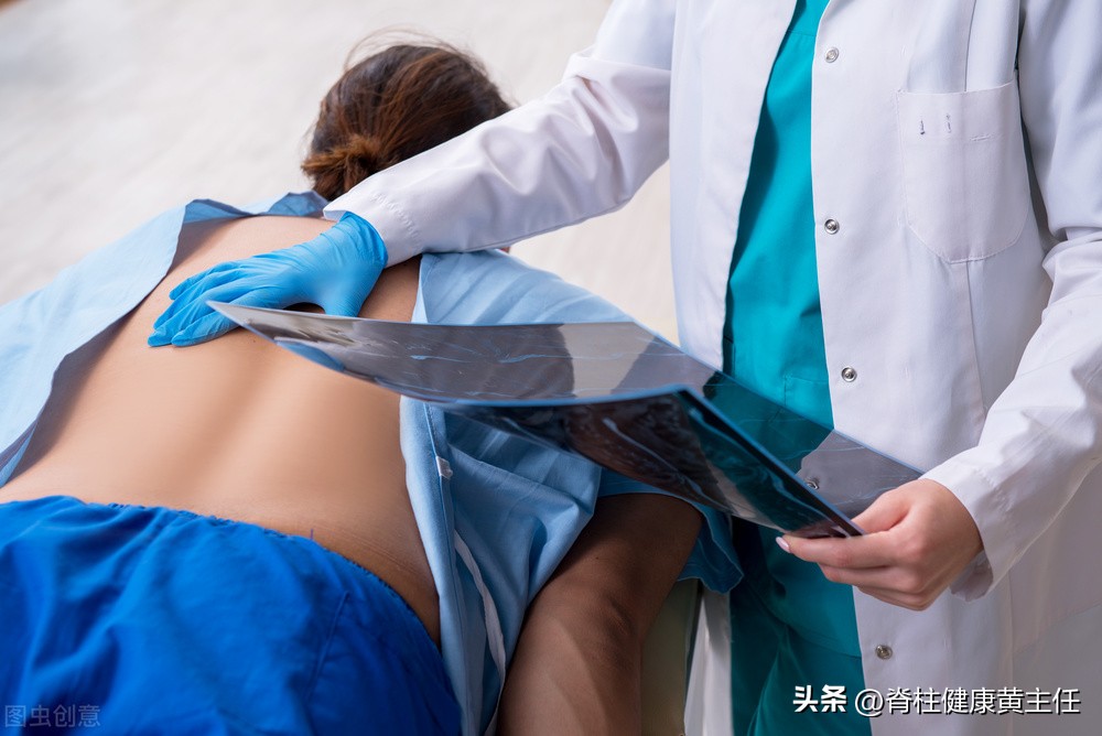 肩膀连着手臂后背痛怎么回事,肩膀痛但又摸不到痛哪里怎么回事