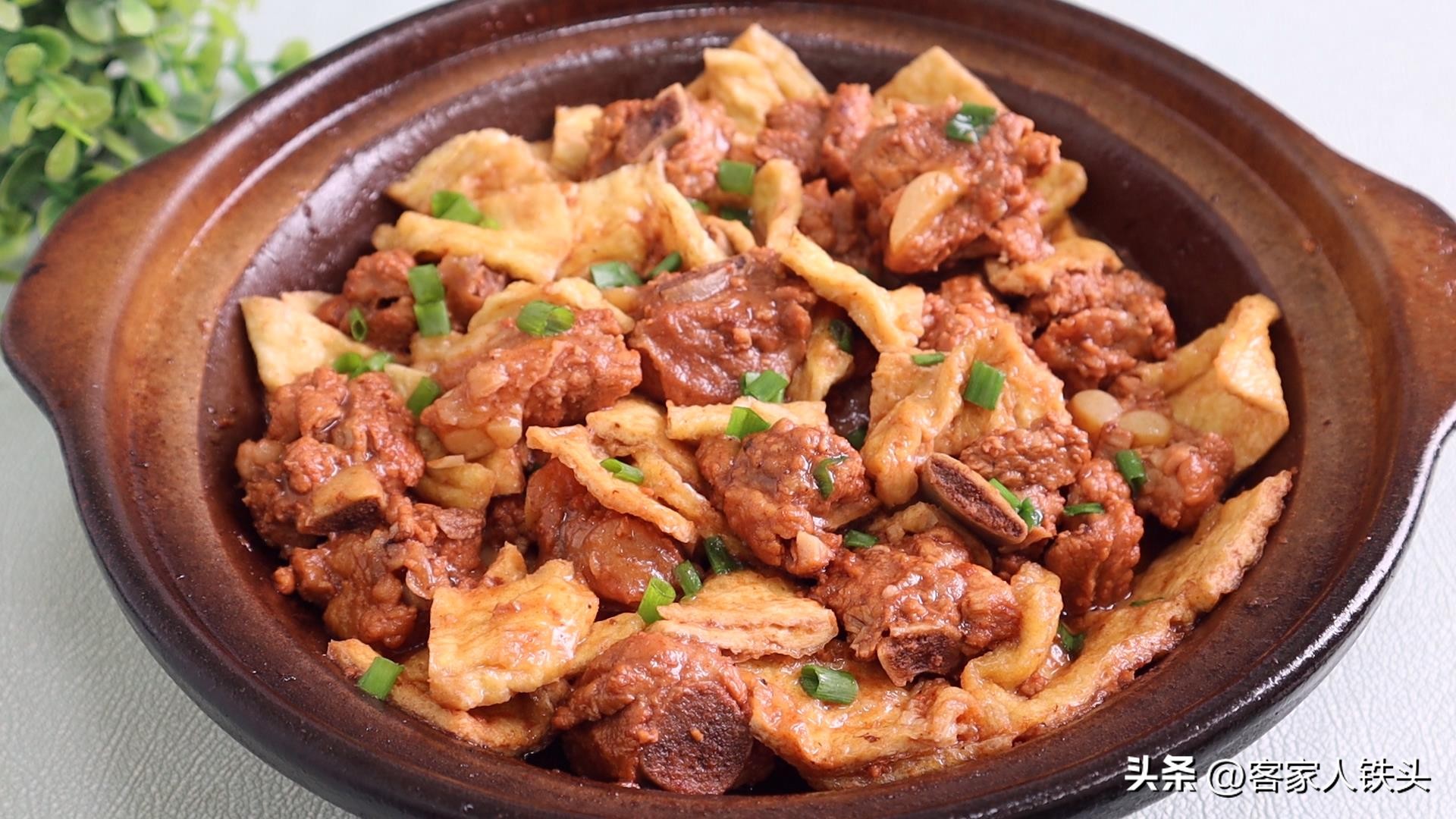 一锅熟排骨家常做法,原汁原味排骨煲